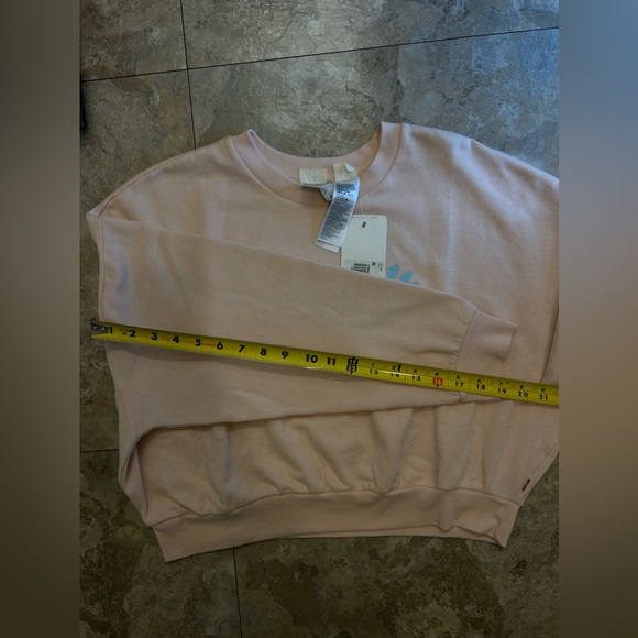 🍁NWT Peach and Blue Levi’s Cropped Sweatshirt - Picture 15 of 15